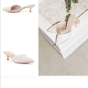 Pour La Victoire kitten heel slides